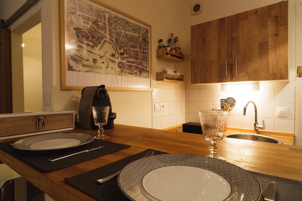 Le Studio Du Gouverneur Honfleur Kamer foto